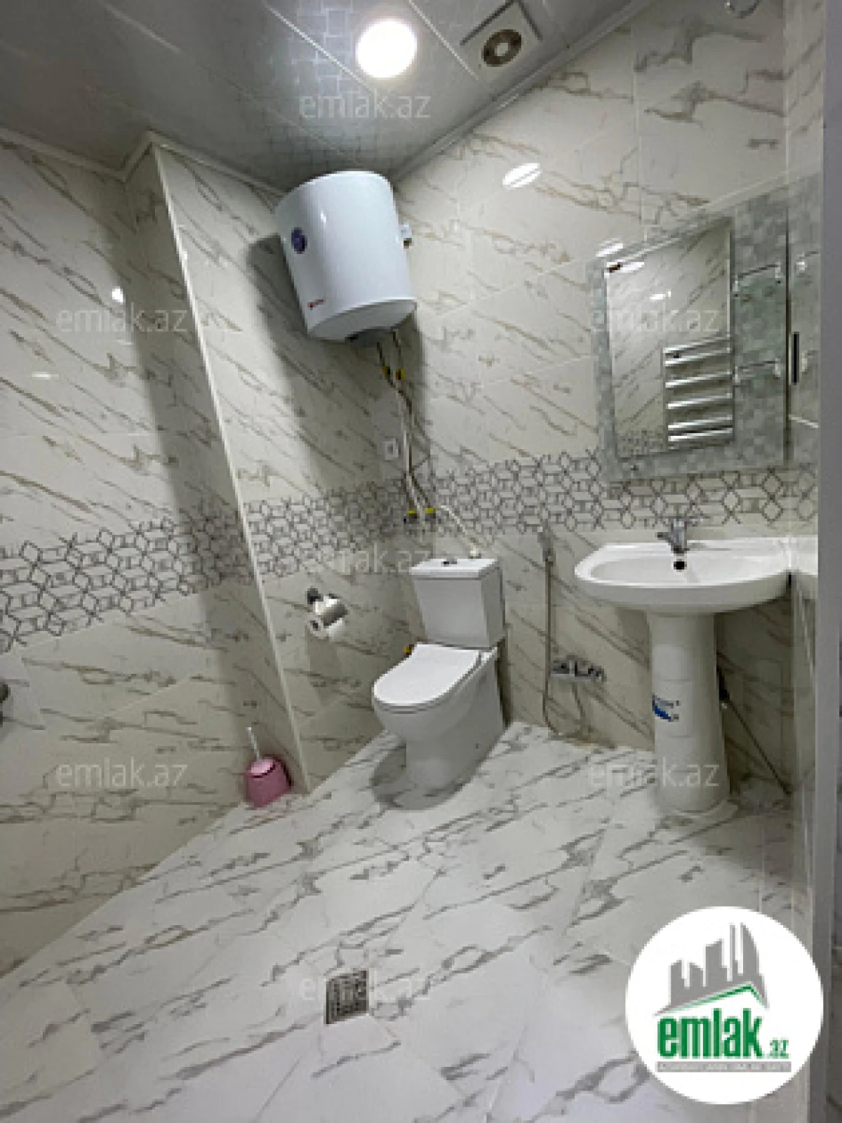 Satılır 2 otaqlı yeni tikili 59 m²