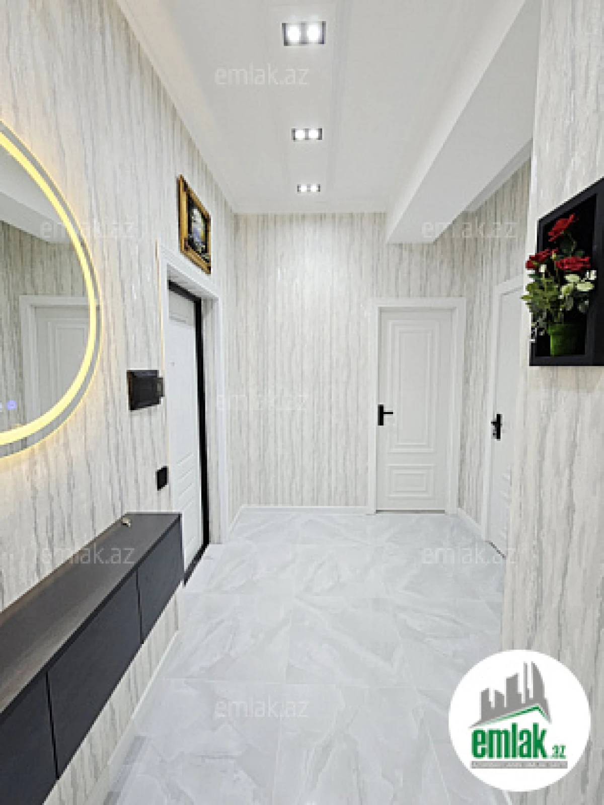 Satılır 3 otaqlı yeni tikili 86 m²