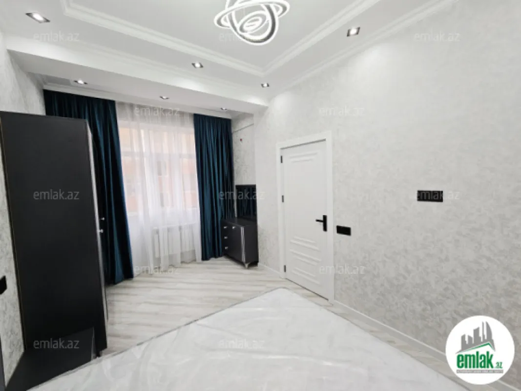 Satılır 3 otaqlı yeni tikili 86 m²