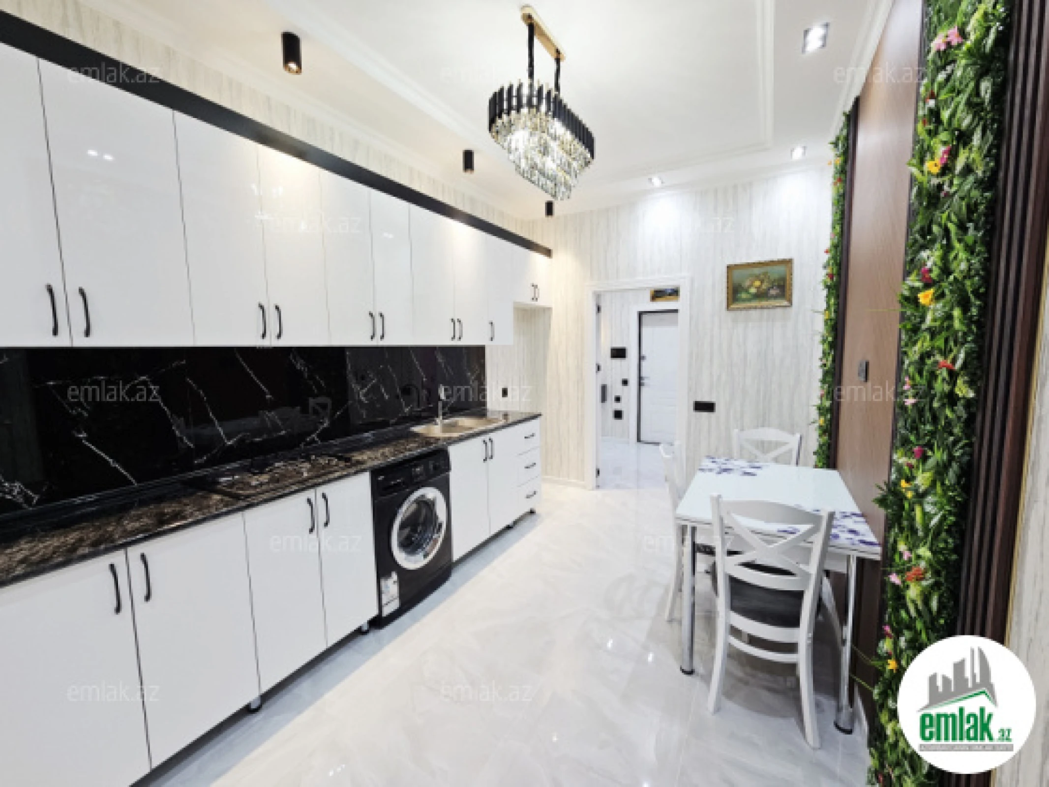 Satılır 3 otaqlı yeni tikili 86 m²