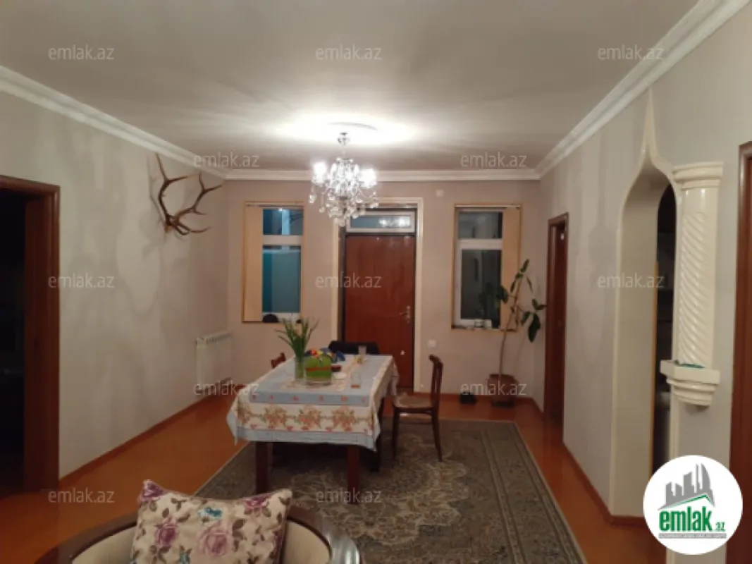 Satılır 4 otaqlı həyət evi 110 m²