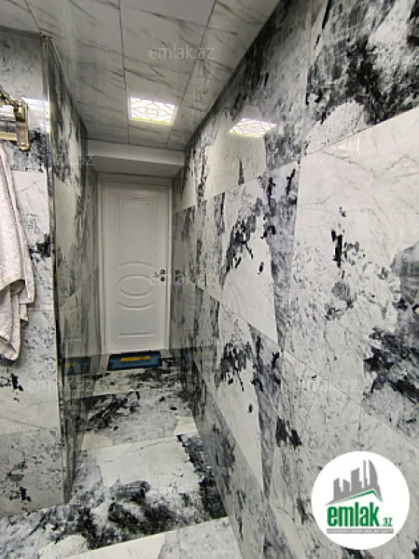 Satılır 2 otaqlı köhnə tikili 80 m²