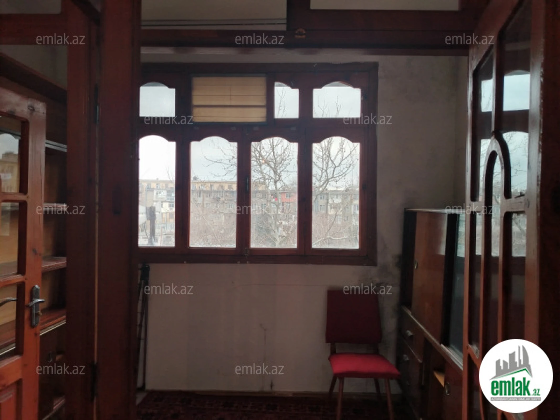 Satılır 2 otaqlı köhnə tikili 45 m²