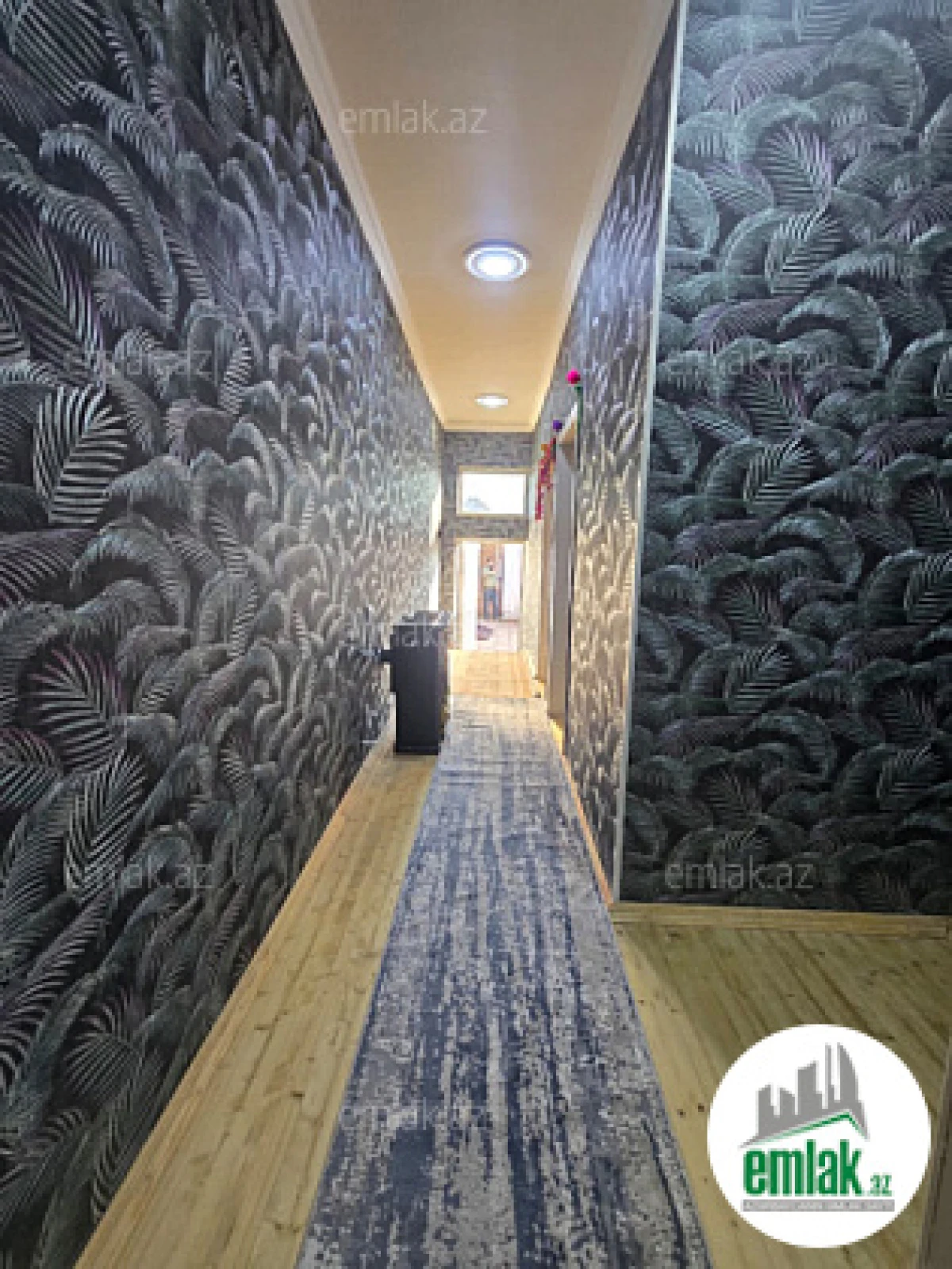 Satılır 2 otaqlı yeni tikili 500 m²