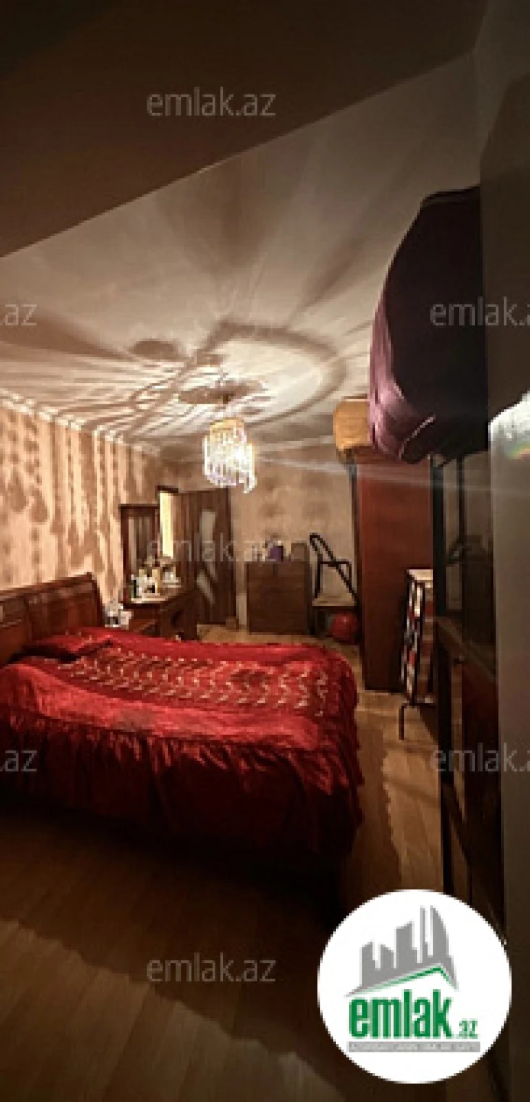 Satılır 2 otaqlı köhnə tikili 65 m²