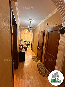 Satılır 2 otaqlı köhnə tikili 65 m²