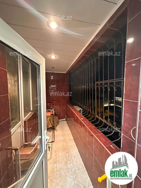 Satılır 2 otaqlı köhnə tikili 65 m²