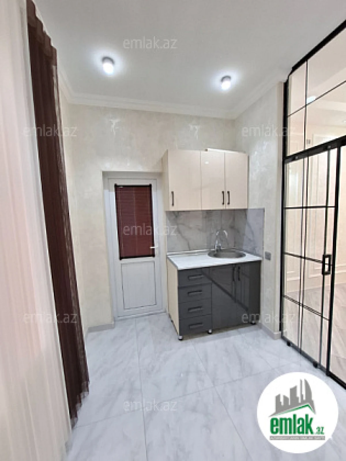 Satılır 2 otaqlı yeni tikili 62 m²