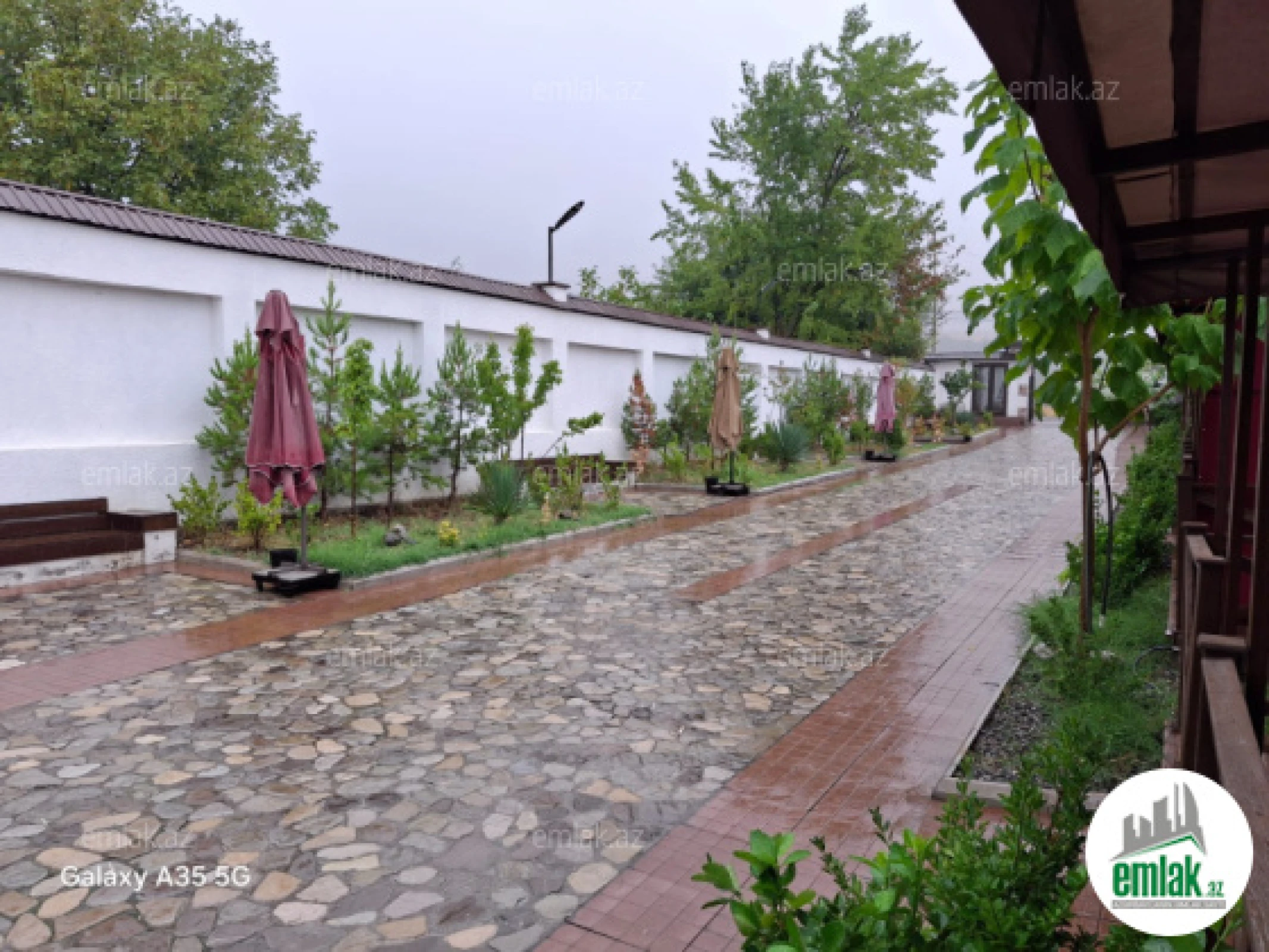 Satılır 20 otaqlı obyekt 13.5 m²