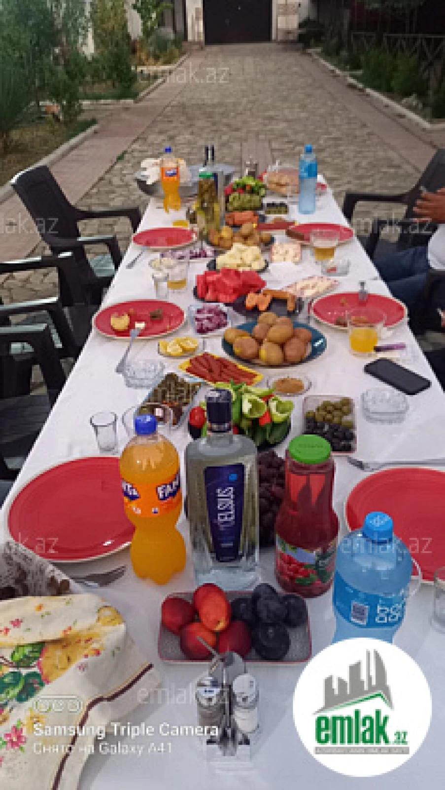 Satılır 20 otaqlı obyekt 13.5 m²