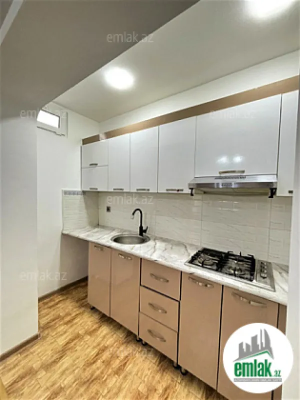 Satılır 2 otaqlı köhnə tikili 45 m²