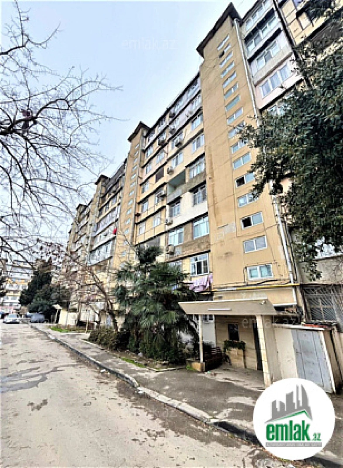 Satılır 2 otaqlı köhnə tikili 45 m²