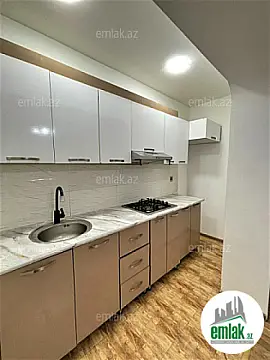 Satılır 2 otaqlı köhnə tikili 45 m²