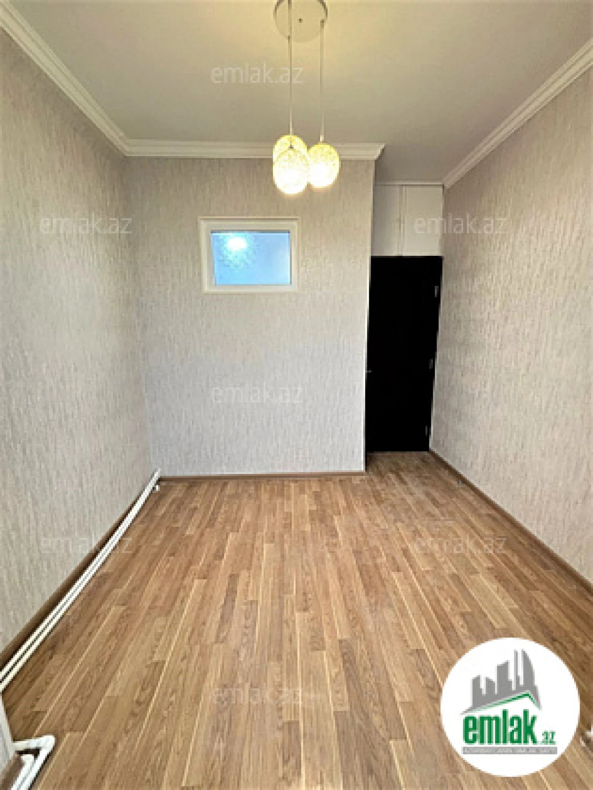 Satılır 2 otaqlı köhnə tikili 45 m²