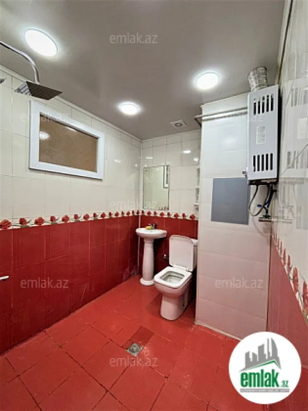 Satılır 2 otaqlı köhnə tikili 45 m²