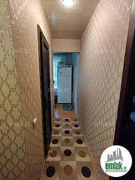 Satılır 3 otaqlı köhnə tikili 75 m²