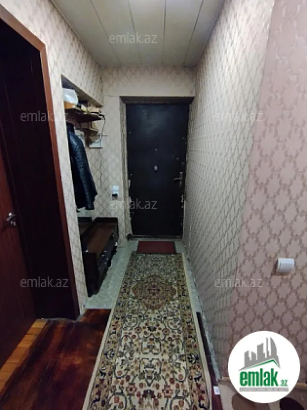 Satılır 3 otaqlı köhnə tikili 75 m²
