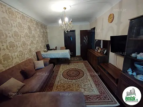 Satılır 3 otaqlı köhnə tikili 75 m²