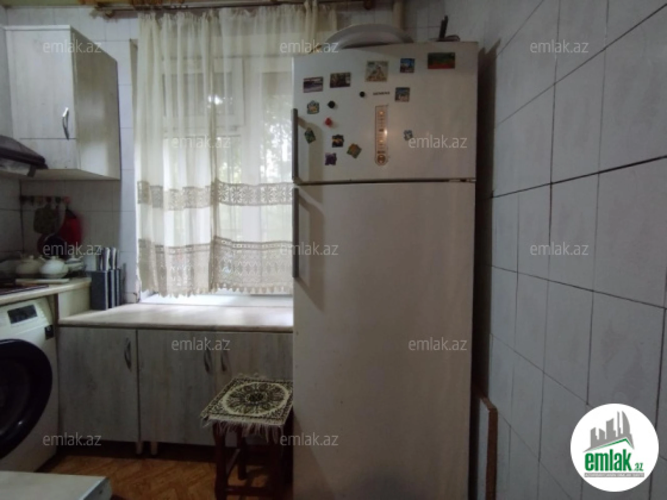 Satılır 3 otaqlı köhnə tikili 75 m²