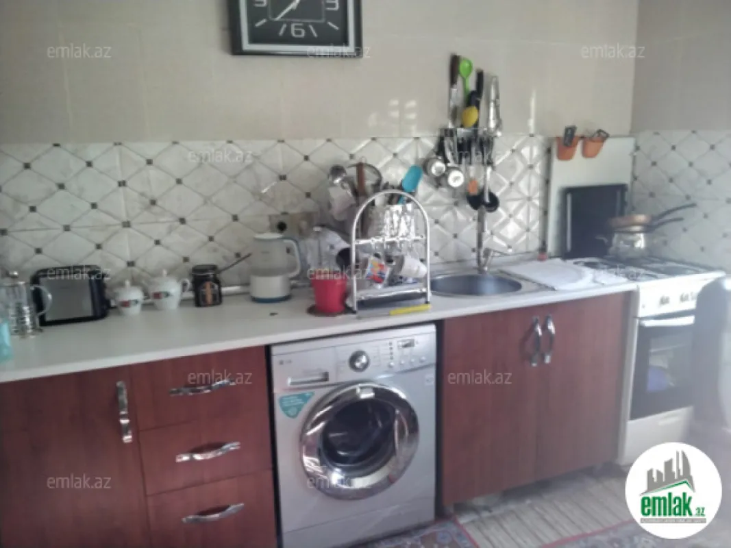 Satılır 3 otaqlı mənzil 60 m²