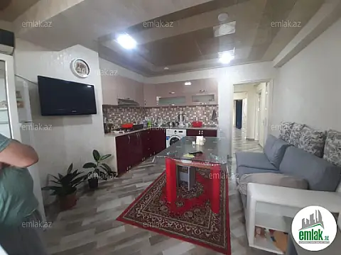 Satılır 3 otaqlı yeni tikili 135 m²