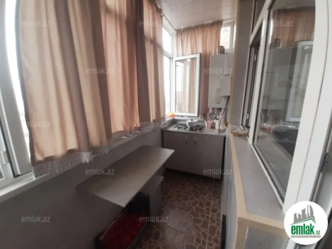 Satılır 3 otaqlı yeni tikili 135 m²
