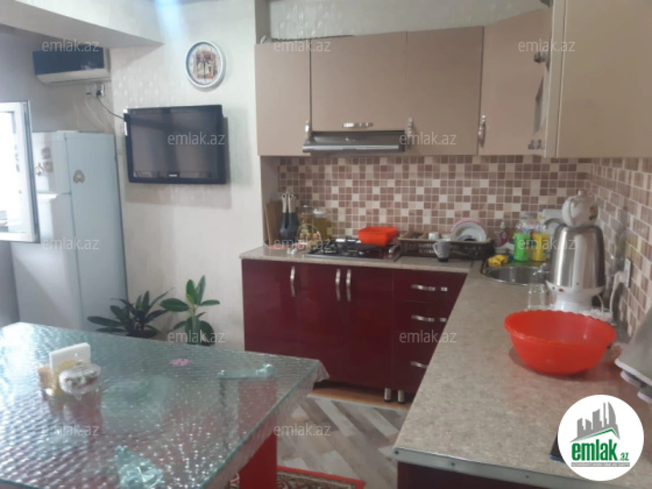 Satılır 3 otaqlı yeni tikili 135 m²