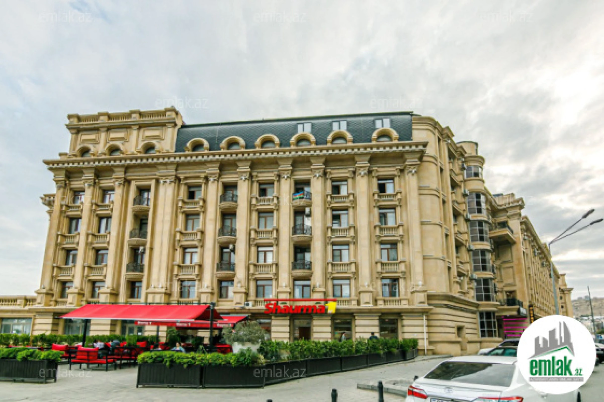 Satılır 6 otaqlı yeni tikili 214 m²