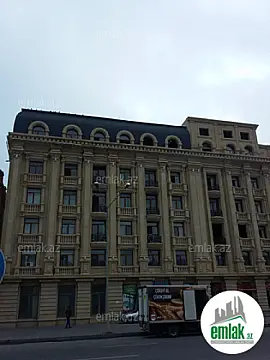 Satılır 6 otaqlı yeni tikili 214 m²