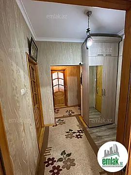 Satılır 3 otaqlı köhnə tikili 70 m²