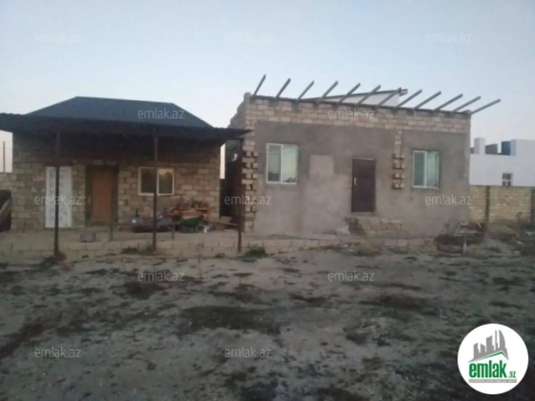 Satılır 2 otaqlı mənzil 40 m²