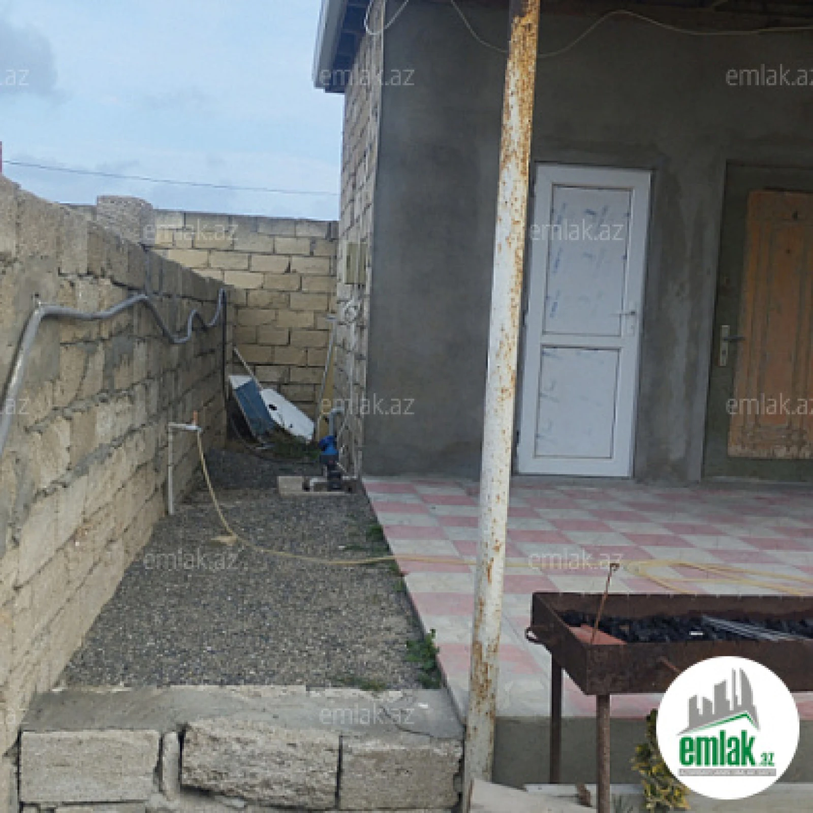 Satılır 2 otaqlı mənzil 40 m²