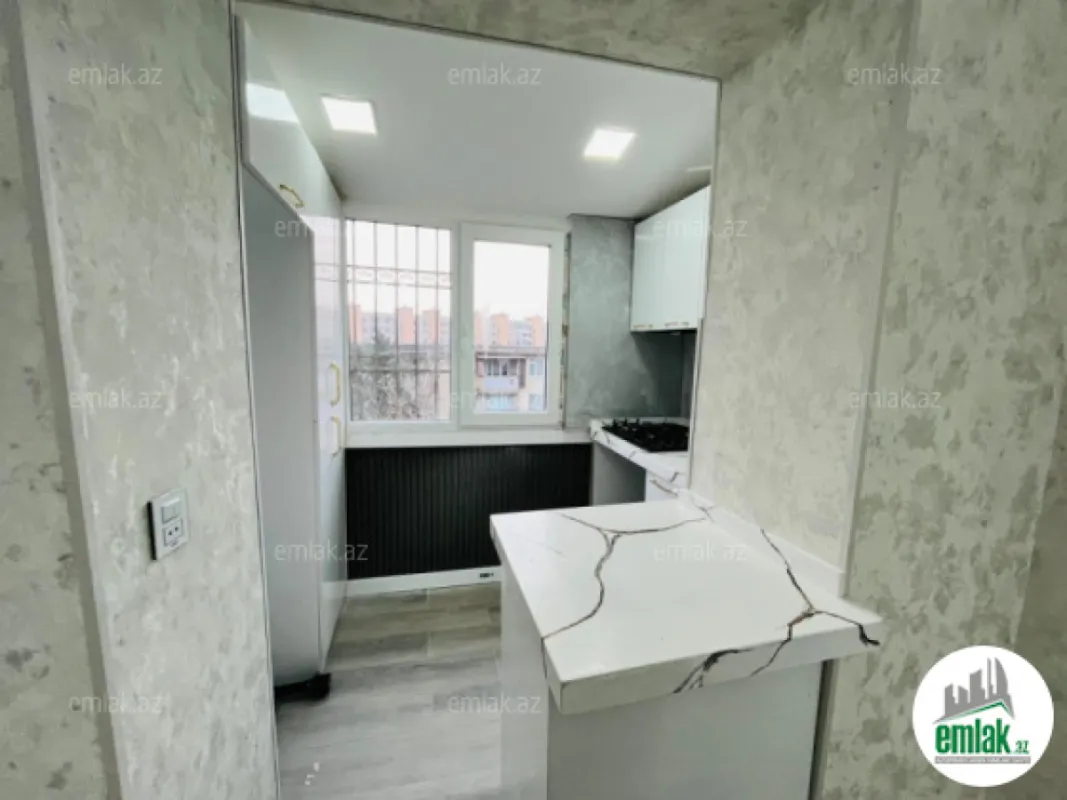 Satılır 2 otaqlı köhnə tikili 35 m²