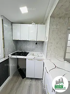 Satılır 2 otaqlı köhnə tikili 35 m²