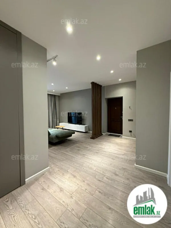 Satılır 3 otaqlı yeni tikili 104 m²