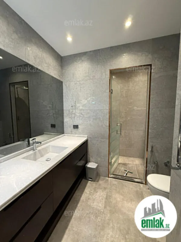 Satılır 3 otaqlı yeni tikili 104 m²