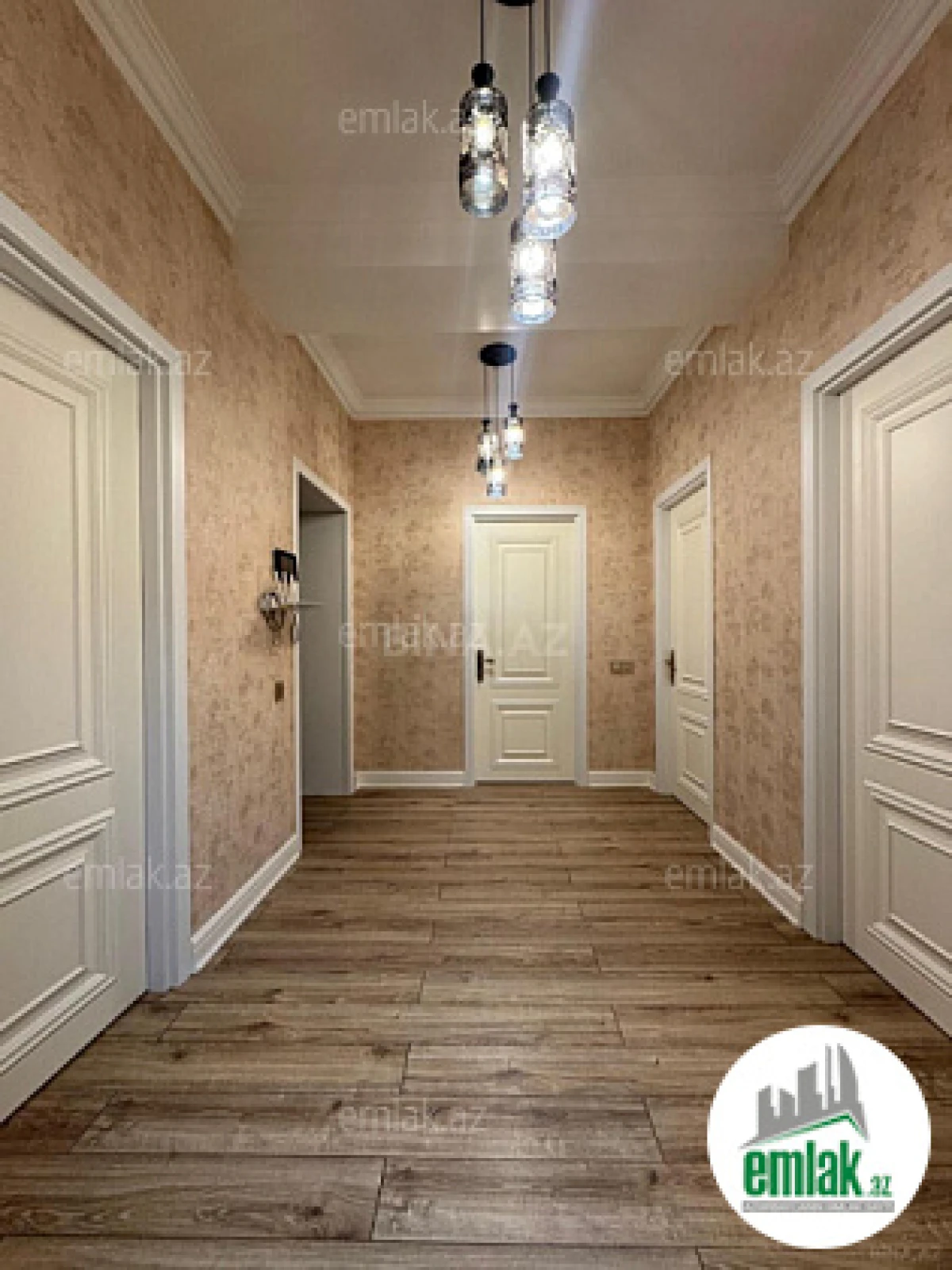 Satılır 2 otaqlı yeni tikili 95 m²