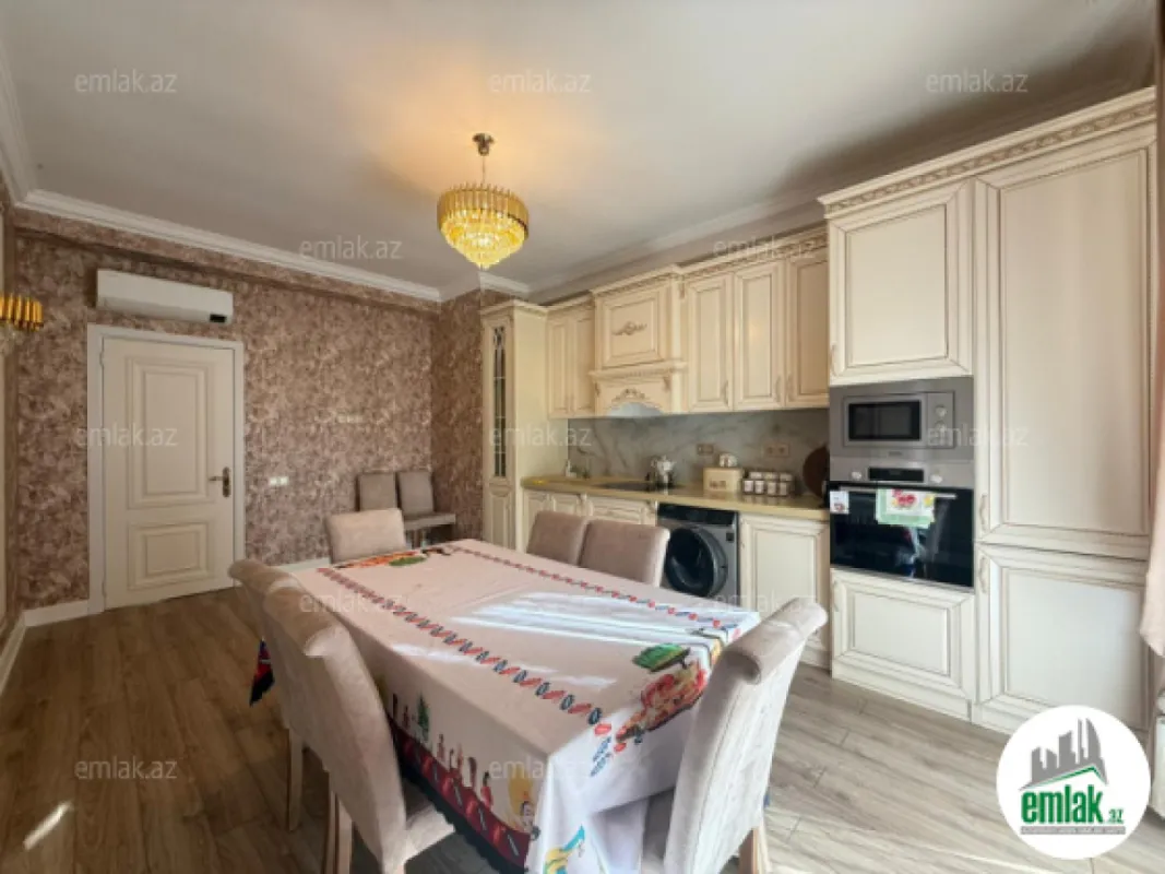 Satılır 2 otaqlı yeni tikili 95 m²