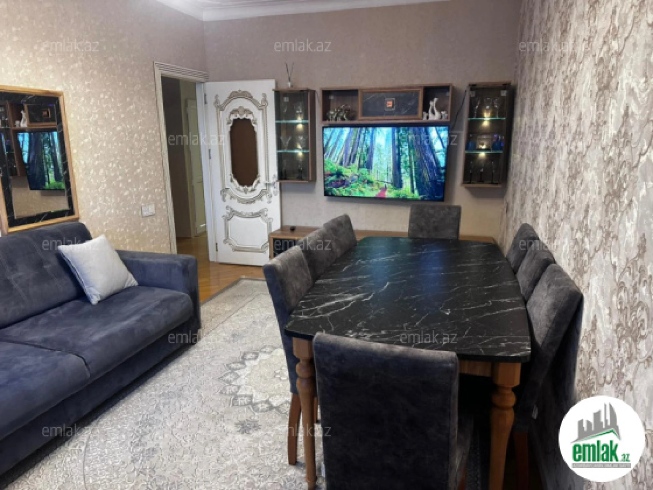 Satılır 4 otaqlı köhnə tikili 110 m²
