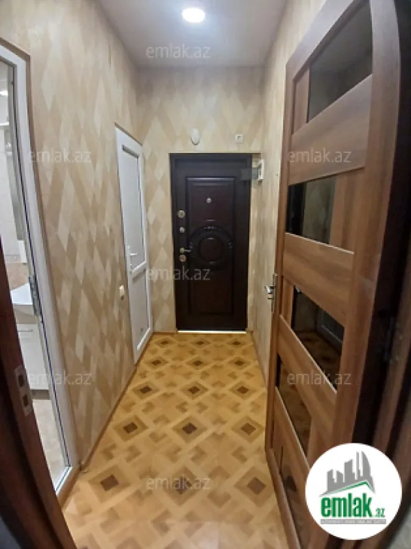 Satılır 2 otaqlı köhnə tikili 64 m²