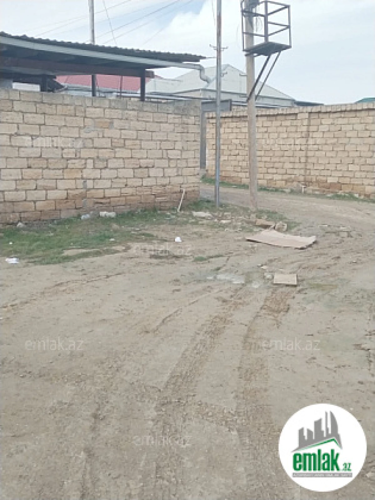 Satılır torpaq sahəsi 6 m²