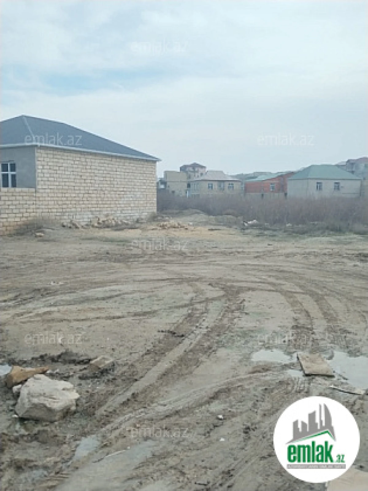 Satılır torpaq sahəsi 6 m²