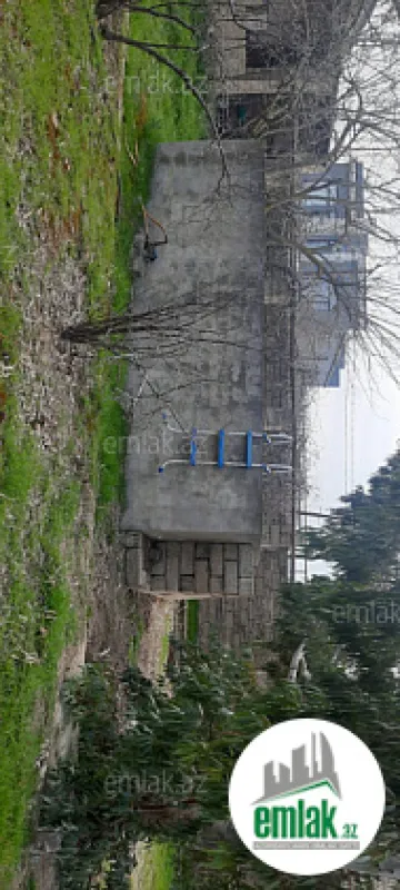 Satılır 4 otaqlı mənzil 100 m²