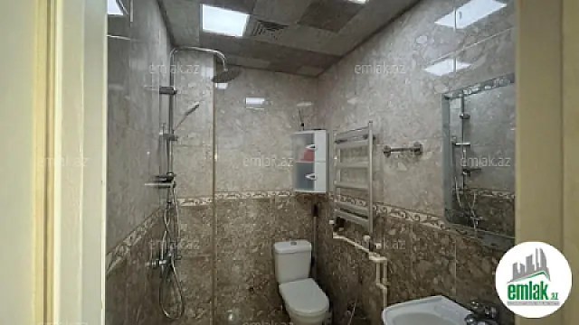 Satılır 3 otaqlı yeni tikili 75 m²