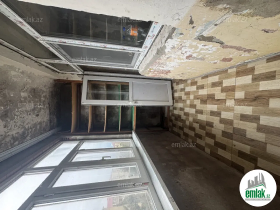 Satılır 1 otaqlı köhnə tikili 36.5 m²