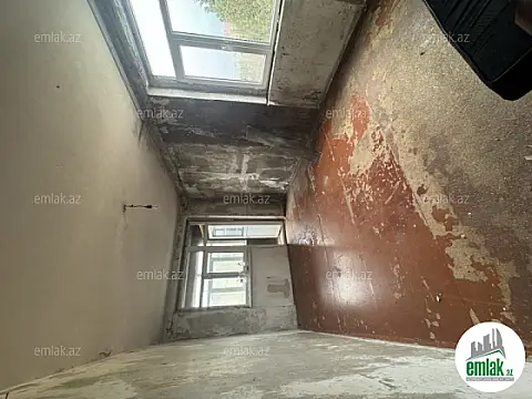 Satılır 1 otaqlı köhnə tikili 36.5 m²
