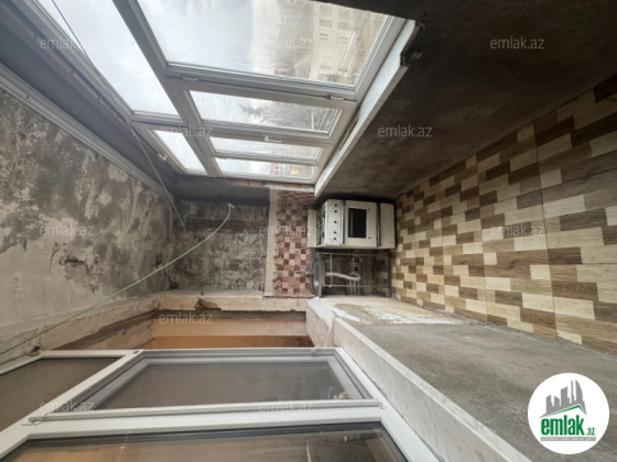 Satılır 1 otaqlı köhnə tikili 36.5 m²