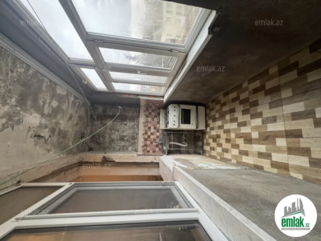 Satılır 1 otaqlı köhnə tikili 36.5 m²