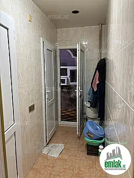 Satılır 3 otaqlı köhnə tikili 85 m²