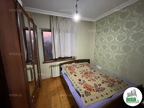 Satılır 3 otaqlı köhnə tikili 85 m²